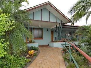 Puffers Motel 3*