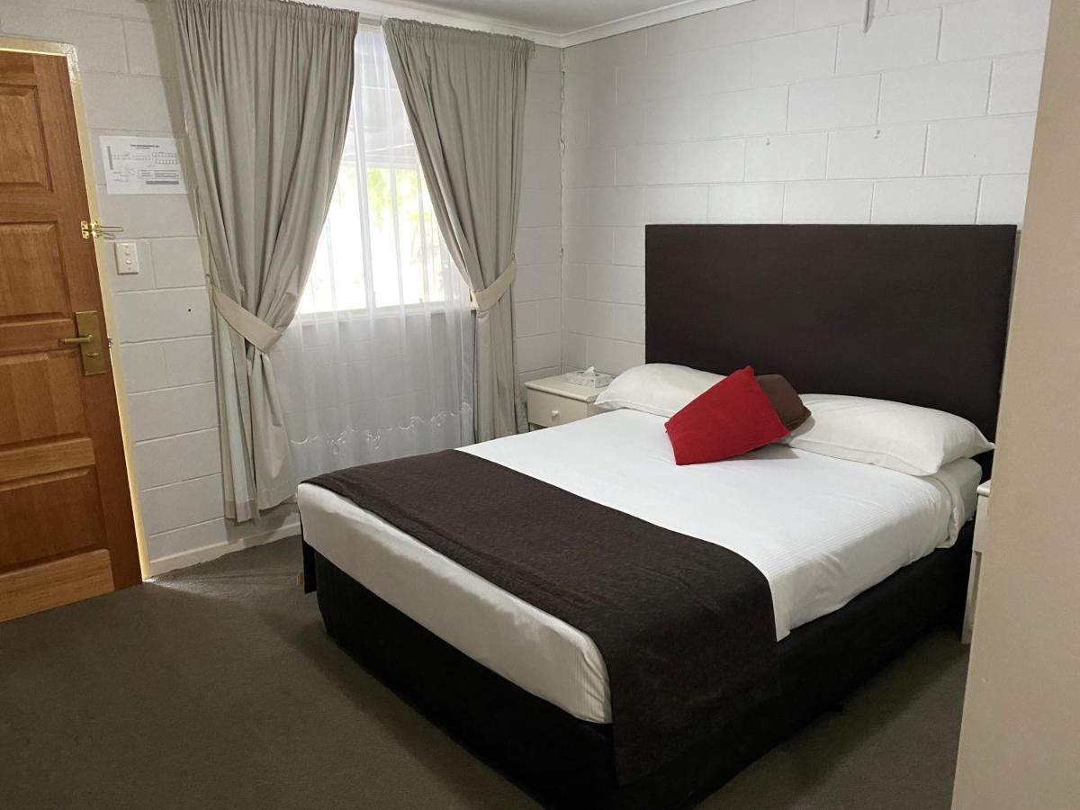 Puffers Motel Loganholme