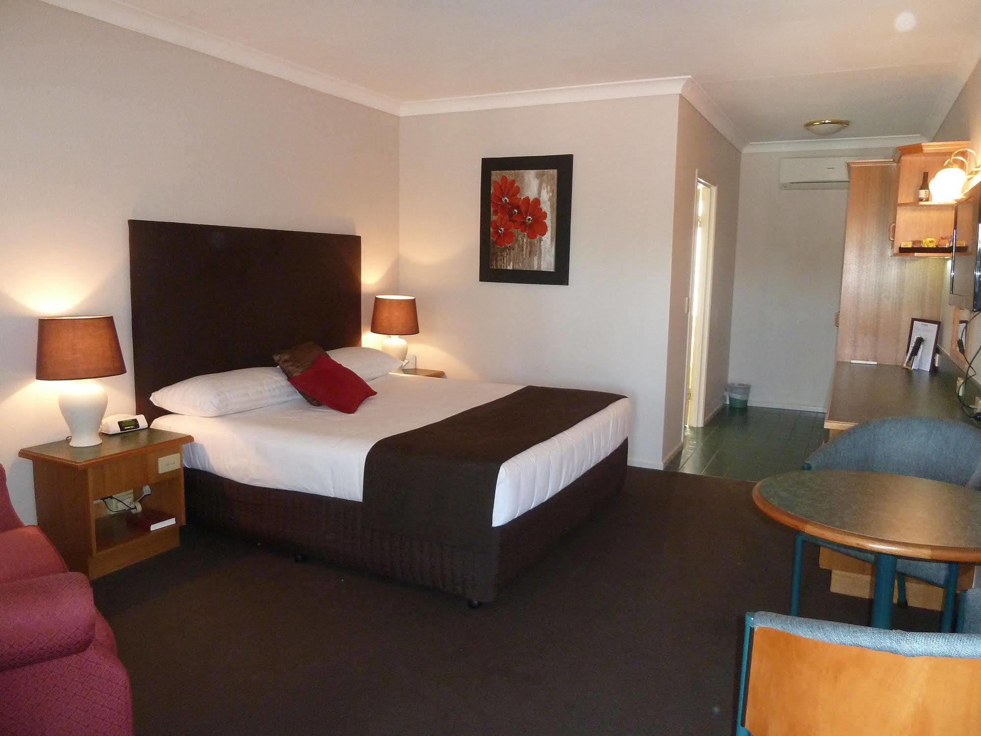 Motel Puffers 3*